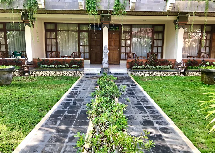 Inna Sindhu Beach & Resort