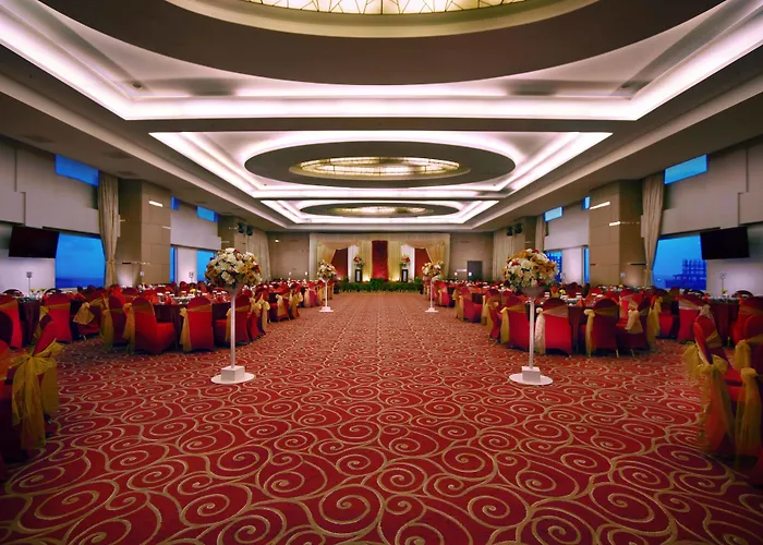 Aston Makassar & Convention Center