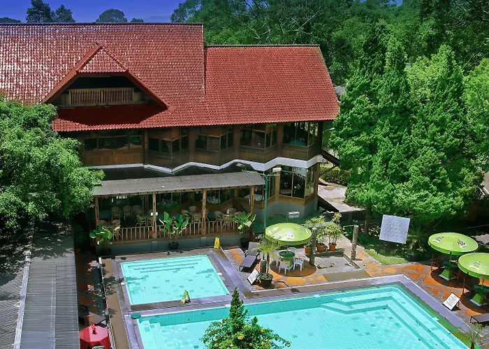 Sari Ater &