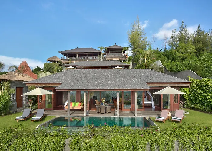 Hidden Hills Villas