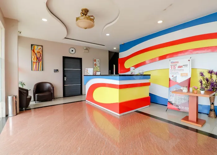 Blitz Hotel Batam Near Sultan Mahmud Ri'Ayat Shah Mosque Pembunuh, Indonesia