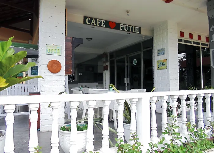Oyo 2487 Sampurna Jaya