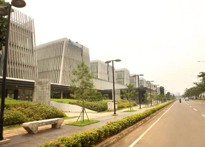 Amaris Tangerang
