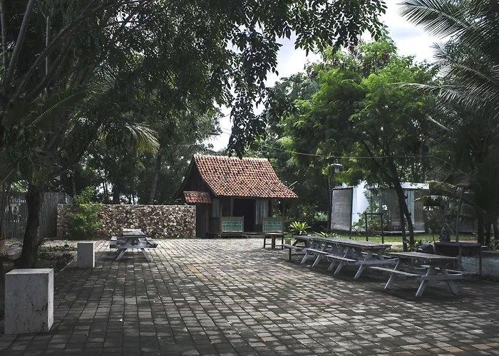 Kanaka Lake Villa