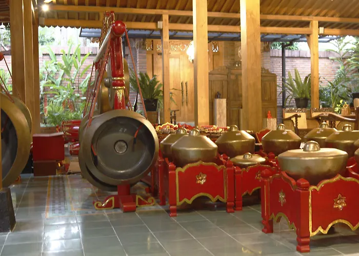 Joglo Mandapa Boutique