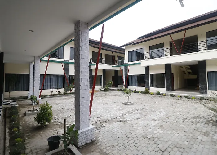 RedDoorz Plus near Kualanamu Airport