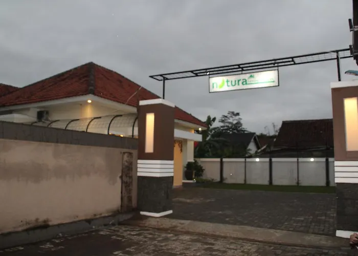 Natura Rumah Singgah - Boutique