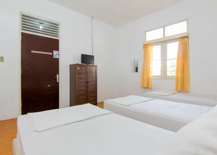 Lestari Guesthouse
