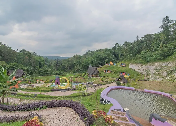 RedDoorz Resort Syariah @ Batu Apung Purwakarta
