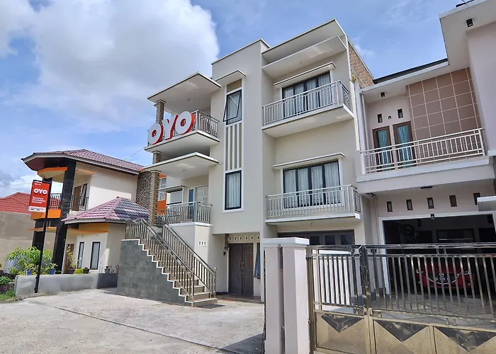 OYO 838 Sanjaya Homestay Syariah