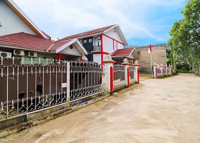 Oyo 91607 Steze Guest House Syariah
