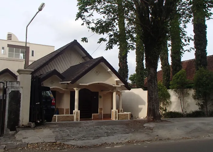 Shakila Guest House