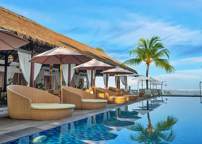Lembongan Beach Club &