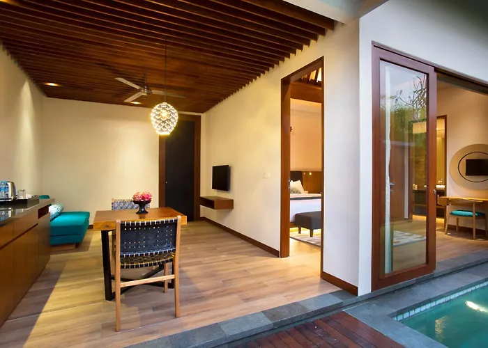 S18 Bali Villas