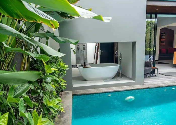 Abia Villa Legian