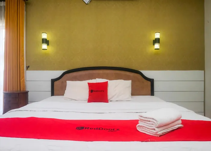 Reddoorz Plus Near Adisucipto Airport 2