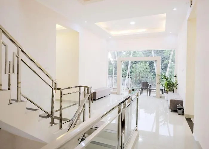 RedDoorz Plus At Permata Guesthouse Lampung