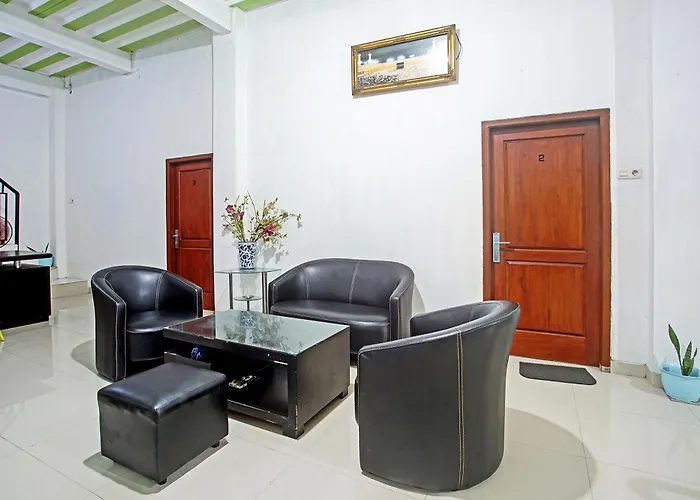 Oyo Life 90587 Domen Homestay Syariah