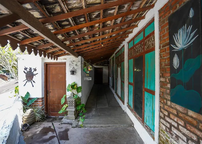Griya Gribig Guest House Mitra Reddoorz
