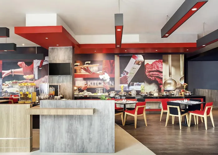Ibis Makassar City Center