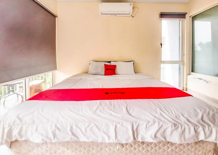 Oyo 2001 Taman Dayu Villa Golf View