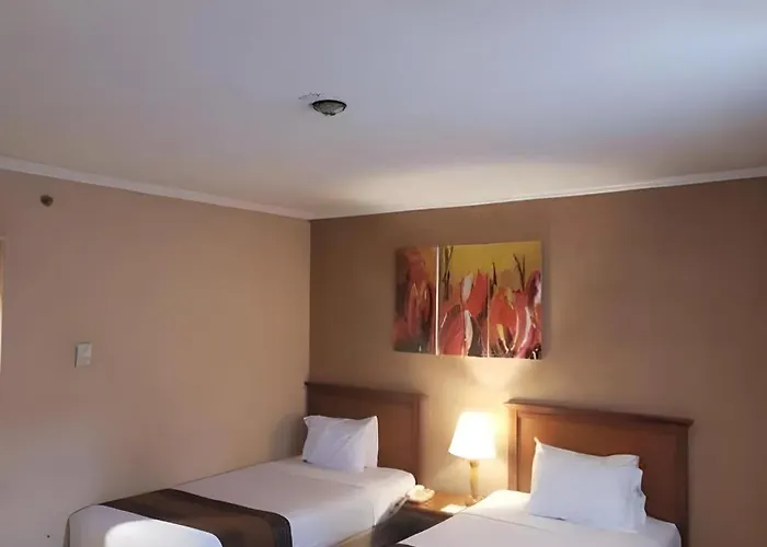 Regent's Park Hotel at Kayutangan Malang