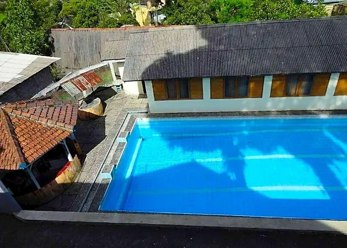 Villa Tunas Alam Mutiara