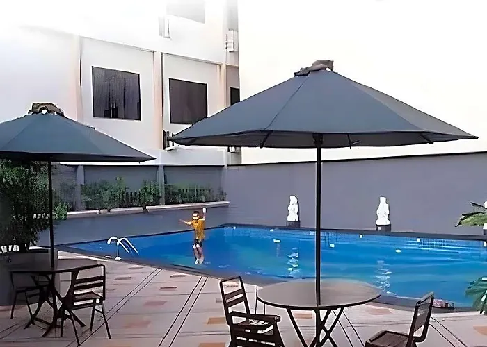 Amans Hotel
