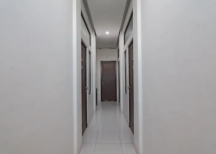 Reddoorz @ Galuh Mas