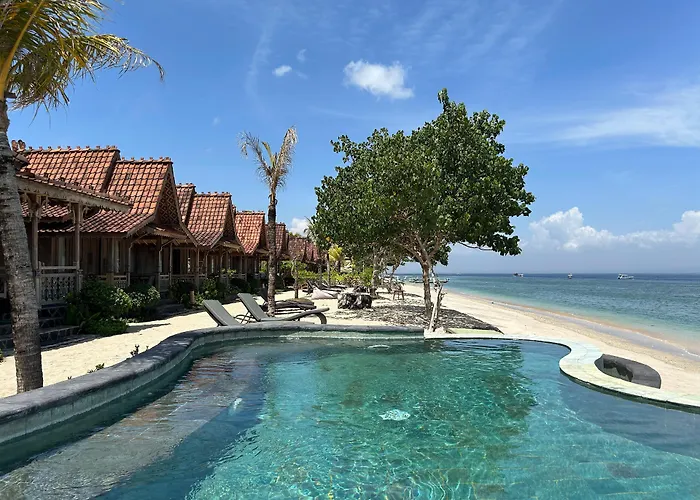 Blue Harbor Beachfront Villas & Resto Ped, Indonesien