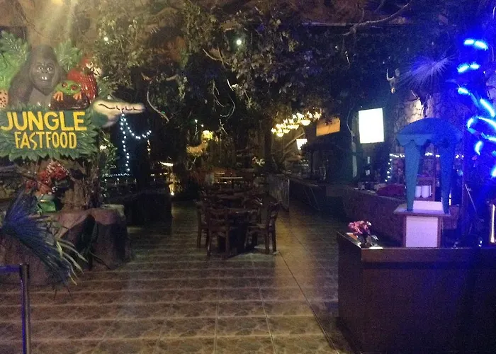 Pohon Inn Hotel