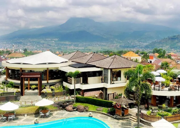 Purnama Hotel