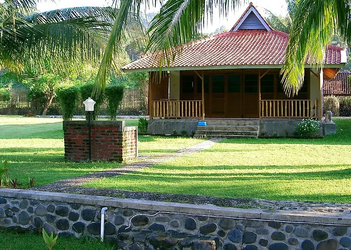 Ocean Queen Resort