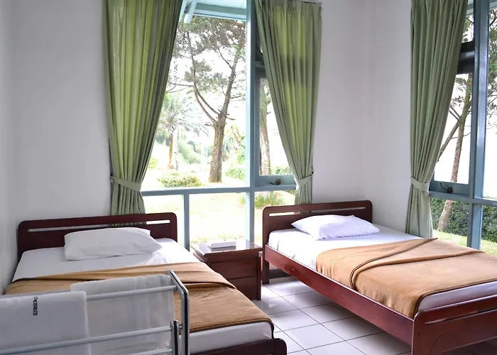 Hotel Ltc Villa Lotus Cipanas