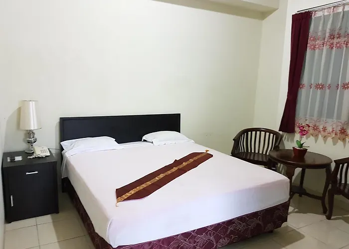 Ning Ed-Hotel