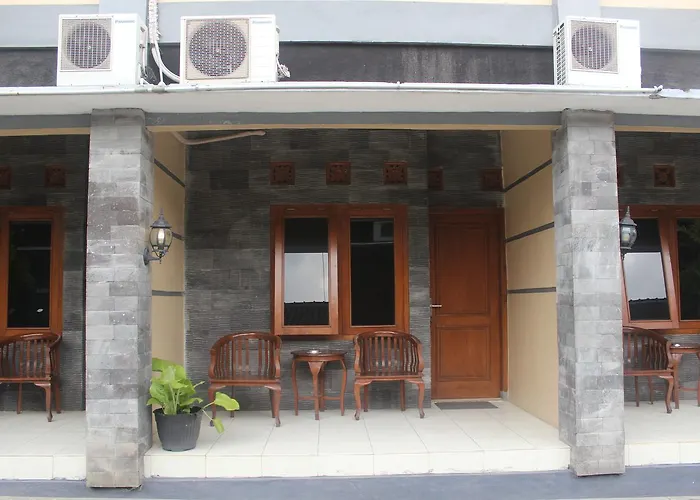 Cyka Raya Hotel