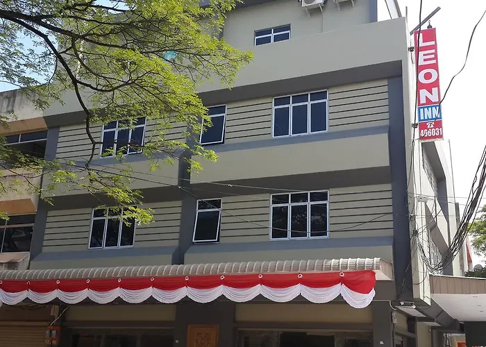 Leon Inn Jodoh Square
