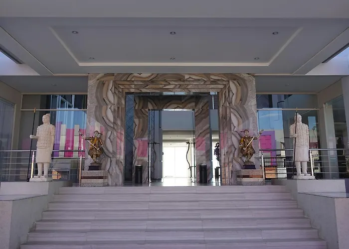 M Hotel Kupang