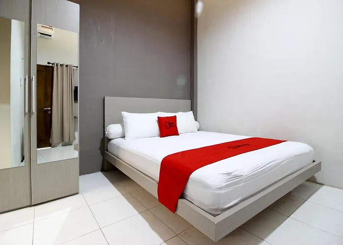 RedDoorz Plus near UPN Jogjakarta 2