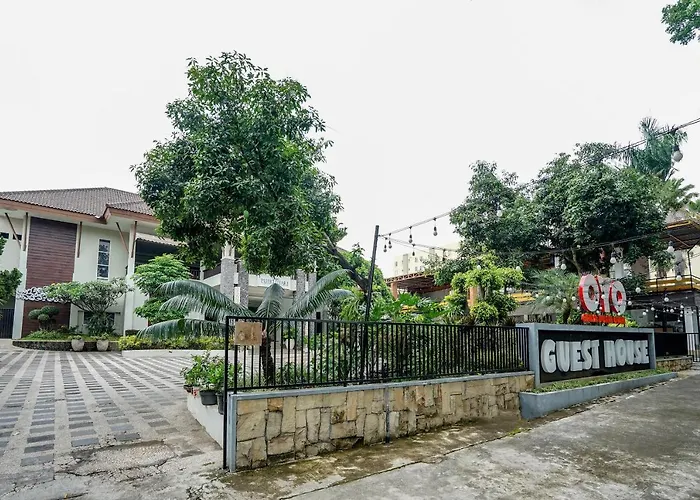 Oyo 282 Putri Utari Residence