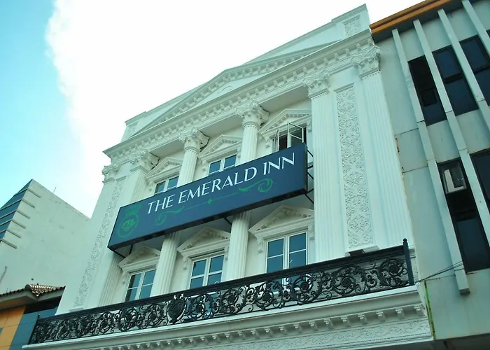Emerald Inn