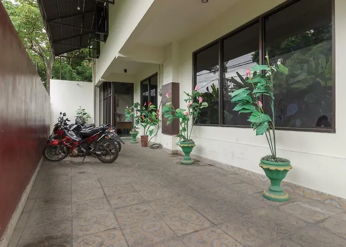 Reddoorz @ Malalayang 2 Manado