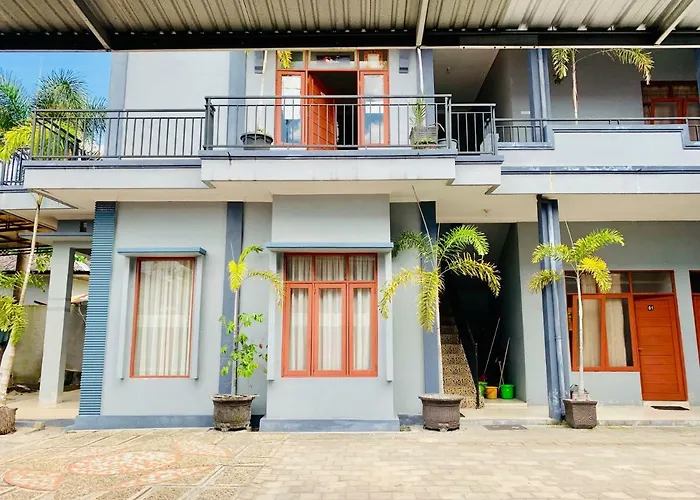 Sola Gracia Guest House & Kost