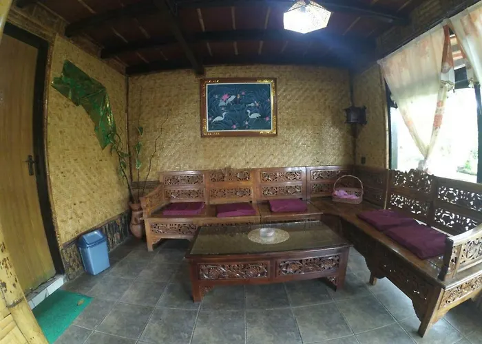 Yoschi'S Hotel