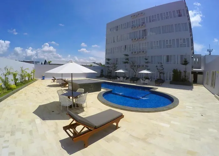 Front One Hotel Pamekasan Madura
