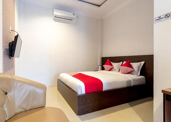 Oyo 1371 Carofin Residence