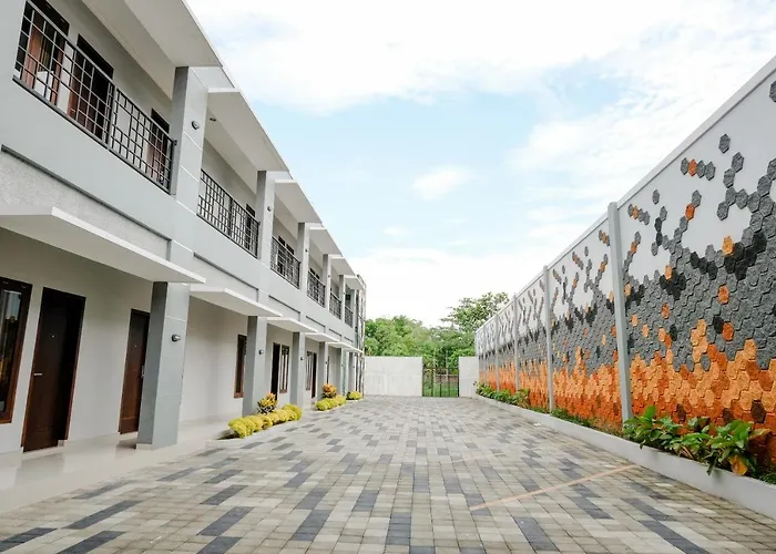 Oyo 2140 Hs Residence
