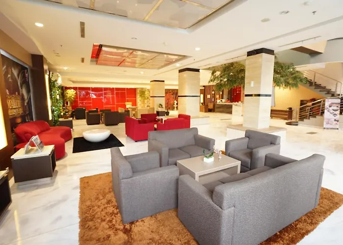 Grand Maleo Hotel Makassar