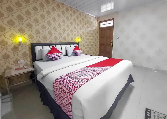 OYO 3196 Taman Cinta
