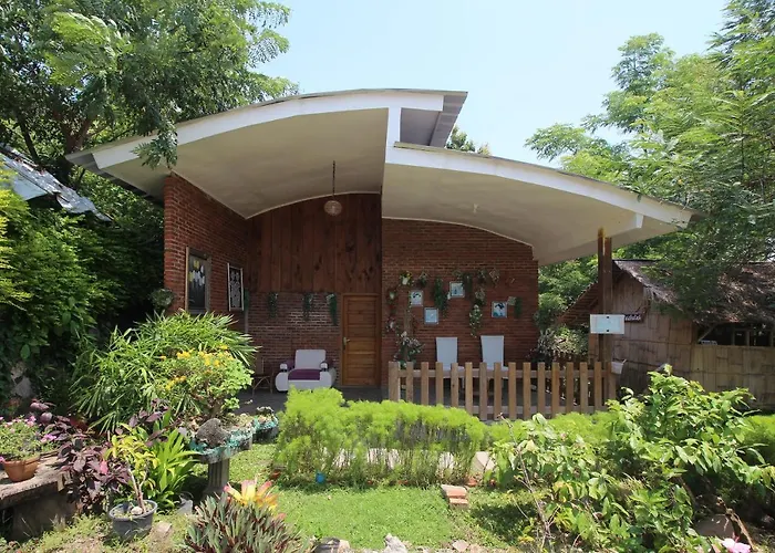 OYO 2779 Villa Gardenia Syariah